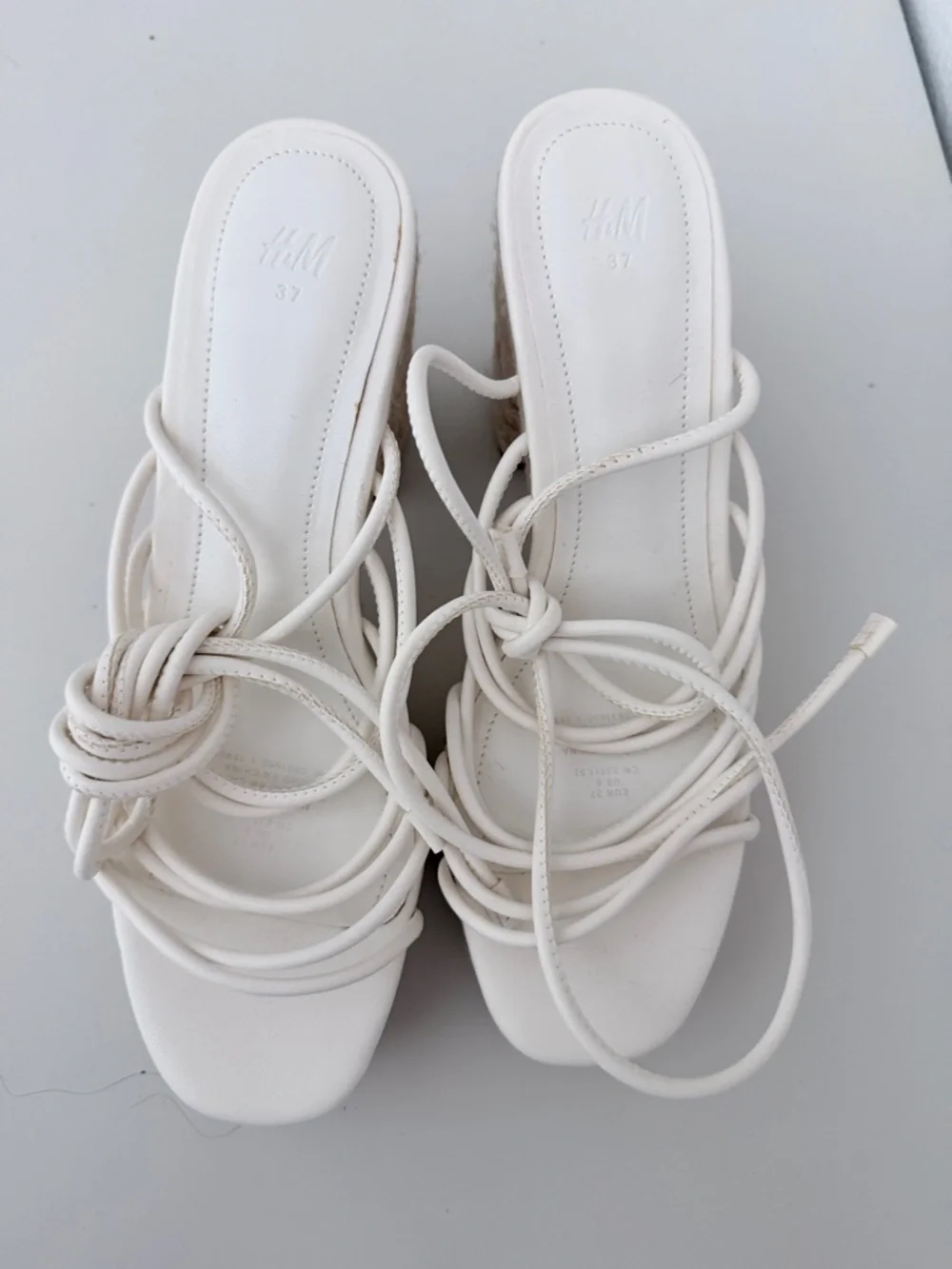 NWOT H&M White Strappy Espadrille Block Heel Sandals